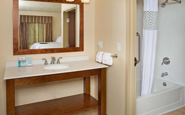 Hampton Inn & Suites Pittsburgh/Waterfront-West Homestead