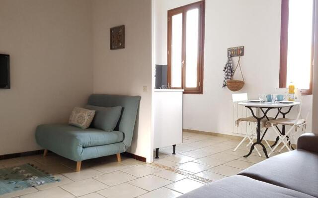 Studio 30 m2 500m Plages MOURILLON 3 Personnes