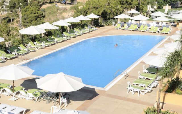 Country Lodge Bsalim