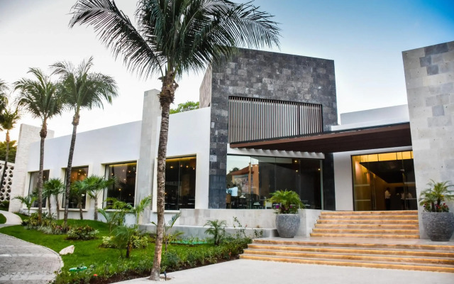 Select Club at Sandos Playacar All Inclusive - Adults Only Area