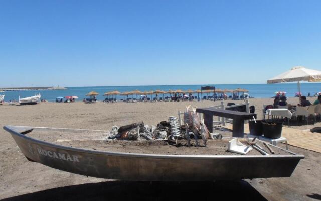 BEACH AND CENTER APARTMENT 2 BEDROOMs