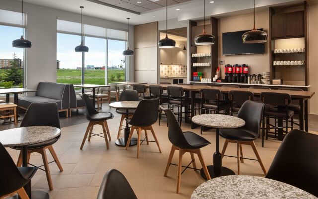 Hyatt Place Calgary Airport