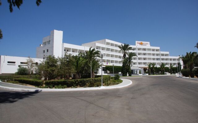 Hotel Tropicana Club & Spa