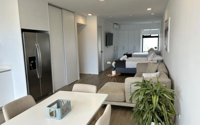 BEE Suites San Jose - Escalante