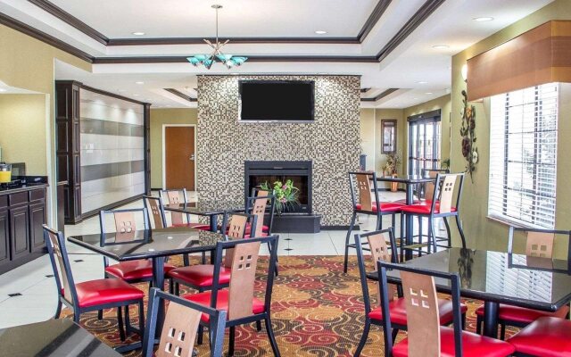 Comfort Inn & Suites Glenpool