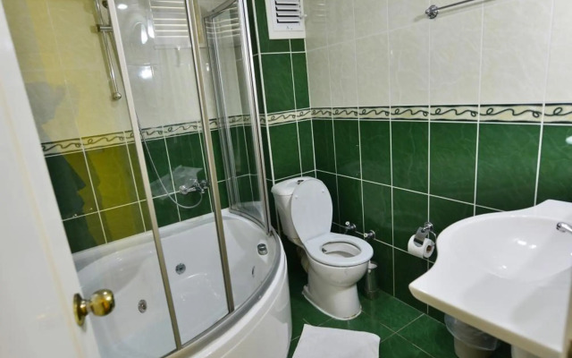 Mandalinn Hotel