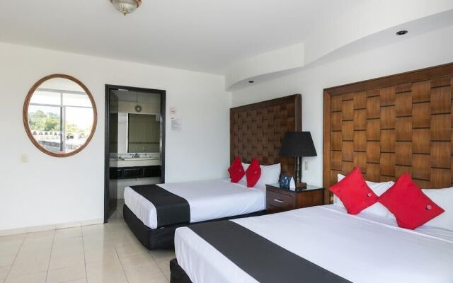 Hotel Zona Dorada Suites