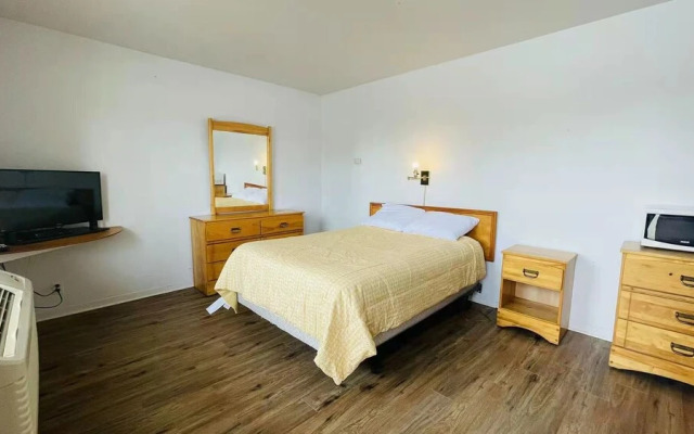 Summerside Motel