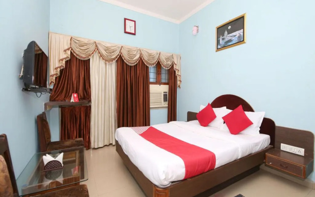 Hotel Kanak by OYO Rooms