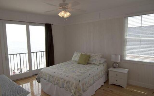 Moontide by RedAwning