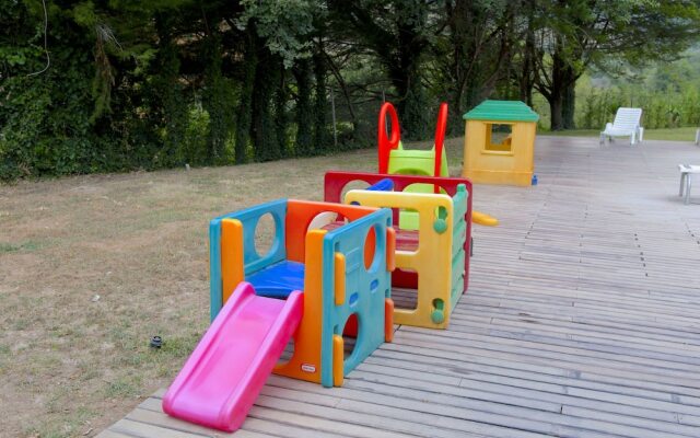 Well-kept Apartment in the Hills in a Nature Park