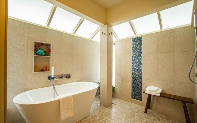 Kapalua Bay Villa 12b2 Gold Ocean View