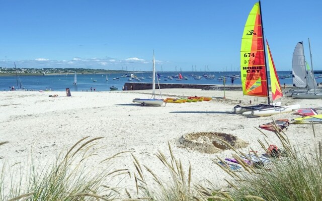 Luxurious Holiday Home in Plouhinec Near Sea