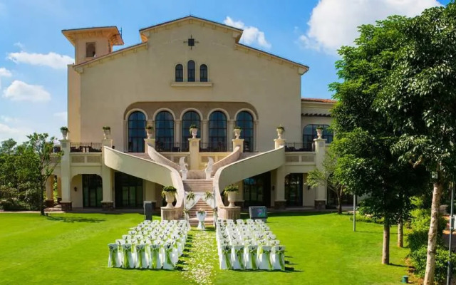 DoubleTree Resort by Hilton Hainan Chengmai