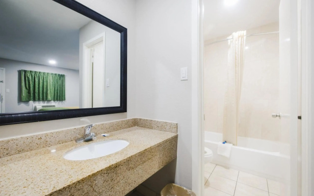 Scottish Inns and Suites Wharton