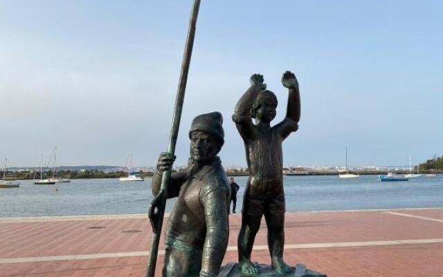 Seixal Old Town River View Apartment