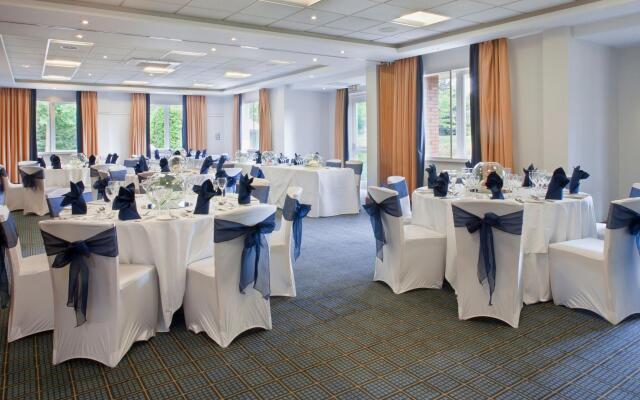 Holiday Inn Aylesbury by IHG