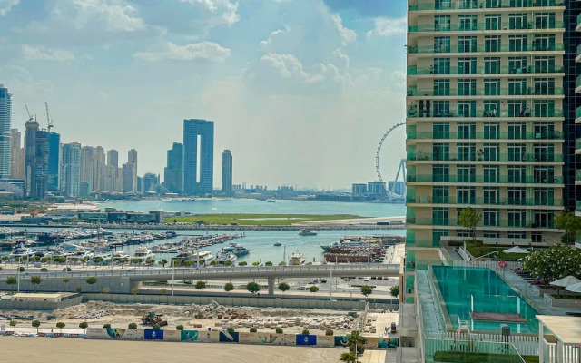 HiGuests - Marina Vista Tower 1