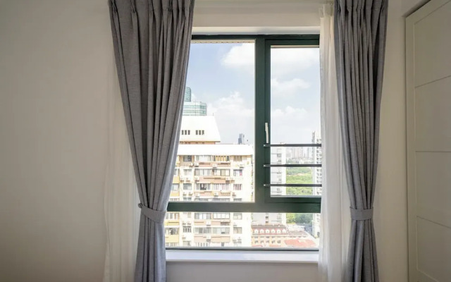 Tyms Spacious 4BR 2BA Apt Xujiahui
