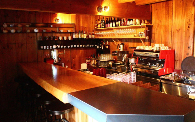Naramachi Hostel & Restaurant