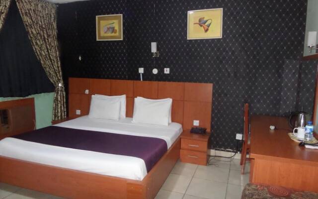 Prixair Pure Hotel Wuse