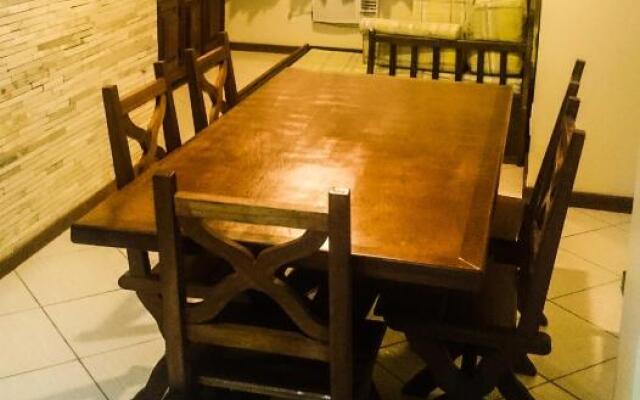 Apto A 50M Da Praia Do Forte - Ar Condicionado