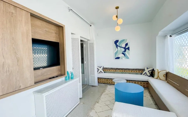 The Sea House Beach Front Villa With Pool
