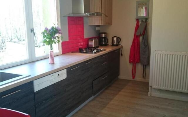 Gîte Saint-Jean-de-la-Motte, 6 pièces, 15 personnes - FR-1-410-223