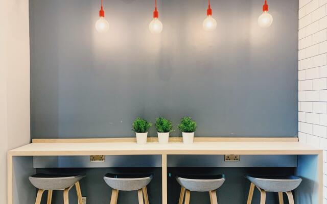 Holiday Inn Express London Victoria by IHG