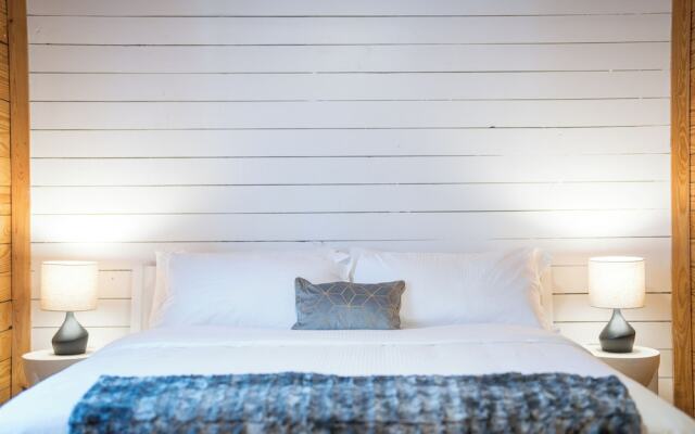 Red Feather Cabins 101