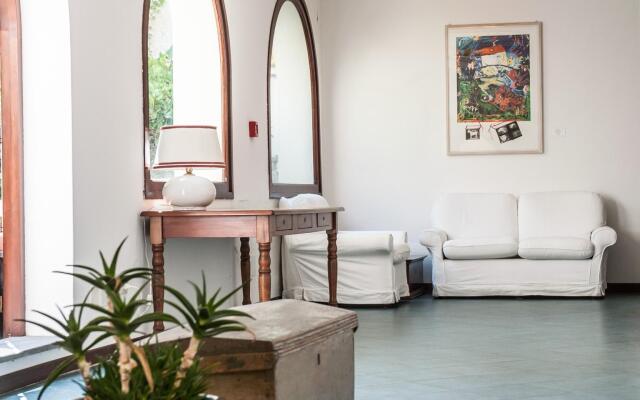 Hotel Villa Meligunis