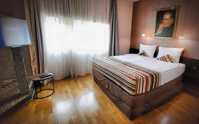 Design Hotel Mr. President Garni