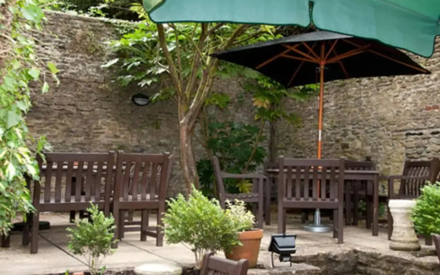 The  Woolpack