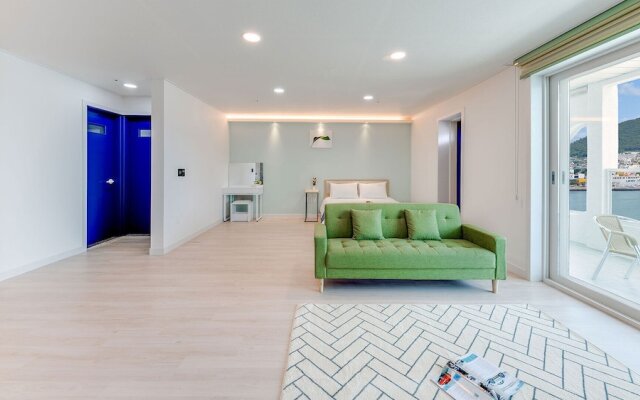 Yeosu Napoli Pension