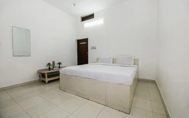 SPOT ON 36622 Hotel All Orchha View