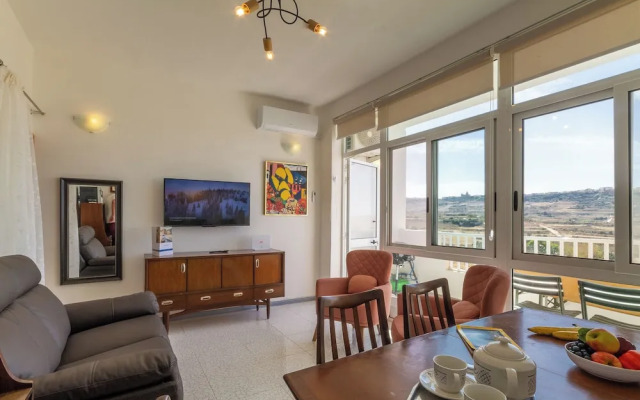 Modern Seaview Apart In Marsalforn Gozo