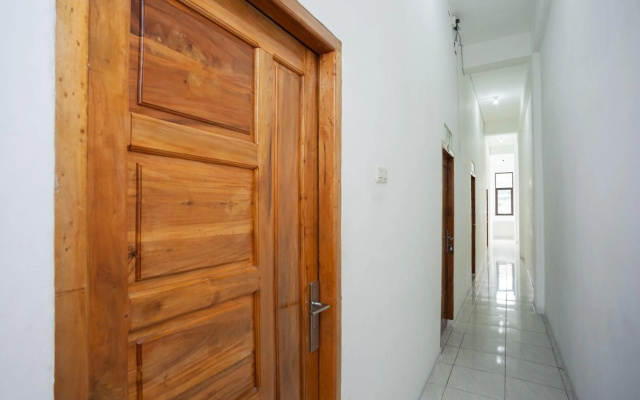 OYO 3929 8angau Mas