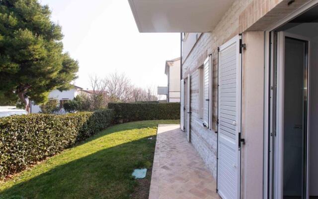 S18 - Sirolo, Nuovissimo Trilocale in Pietra Con Giardino Dx