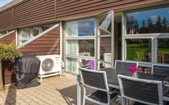 Two-Bedroom Holiday home in Henne 2