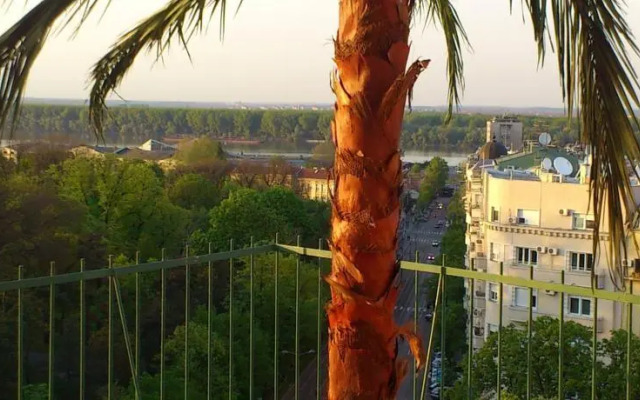 Penthouse in City Centre