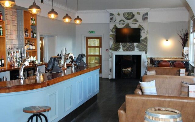 The Golden Lion hotel