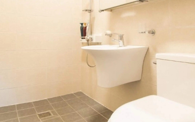 Jeju Camp Harris Spa Pension