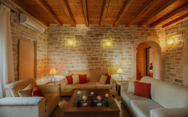 Villa Arianna With Breathtaking View Near Rethymno
