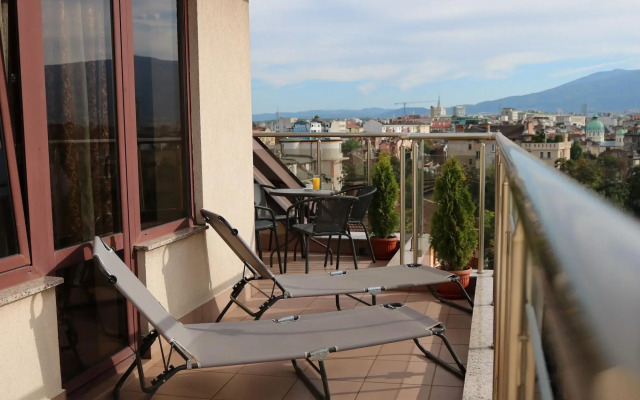 Hotel Favorit