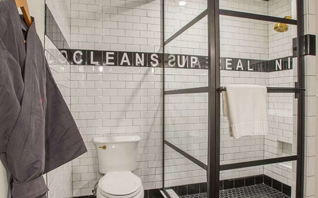 The George, by Valencia Hotel Collection