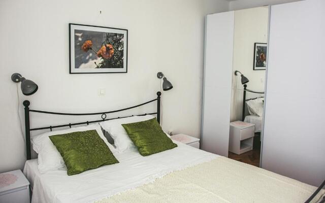 Thea Apartments