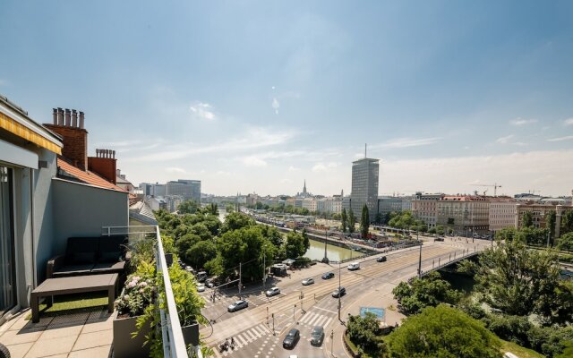 Skyflats Vienna Ring View
