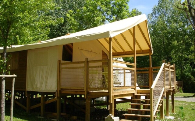 Chalet With one Bedroom in Cahuzac-sur-vère, With Furnished Garden