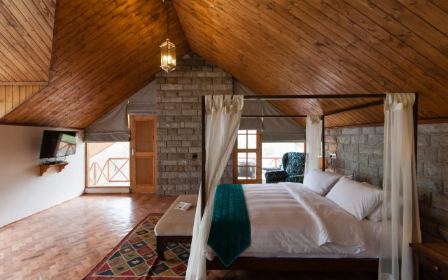Larisa Resort, Manali