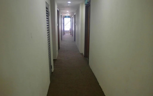 KK Crystal Hotel